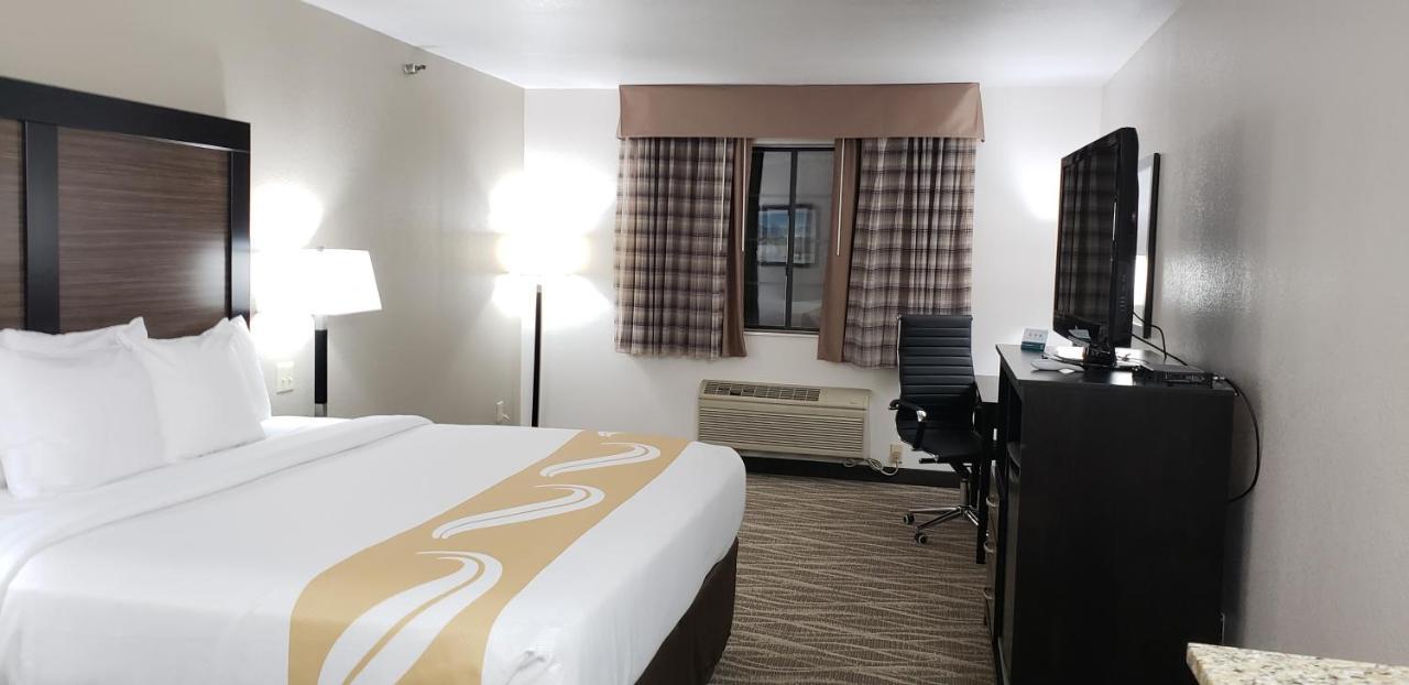 Quality Inn & Suites South Fork Kültér fotó